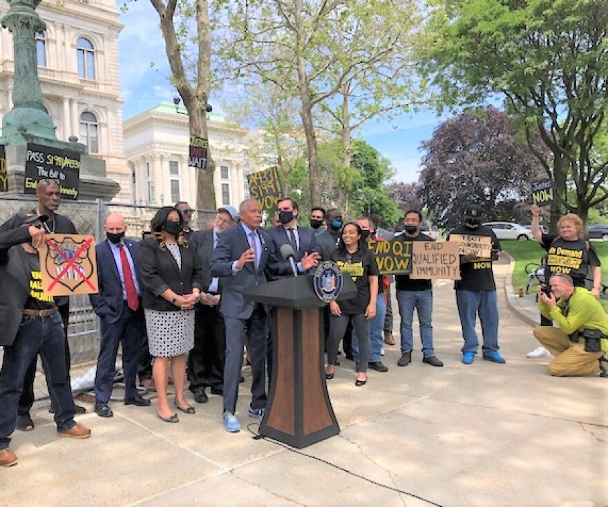 robert jackson speaks for ending qualified immunity
